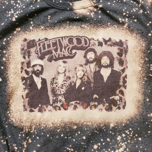 New Bleach Distressed Fleetwood Mac Tee - Picture 3 of 5